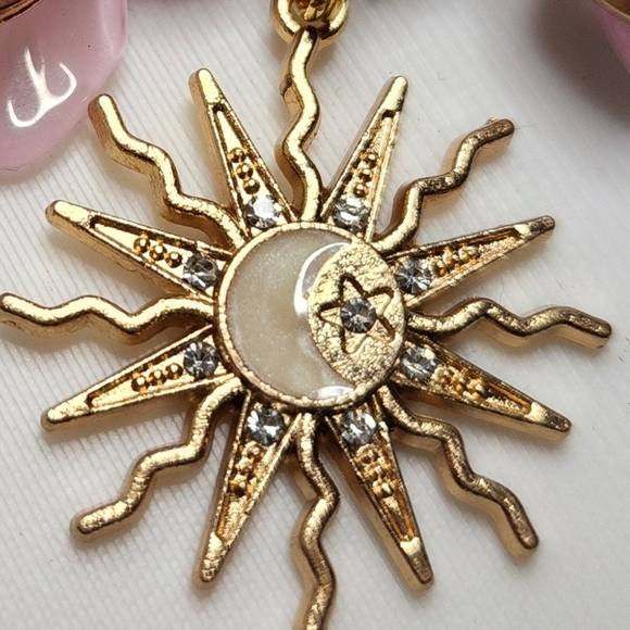 Gold and Pink Charm Bracelet - Picture 3 of 3